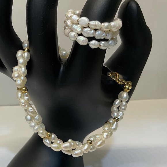 Avon Freshwater Pearl Twisted Bracelet & Ring Set Gold Colored Beads Signed Avon - Picture 2 of 8